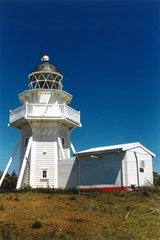 Moeraki - Der Leuchtturm am Hügel