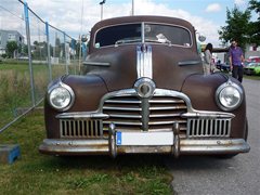 1942 Pontiac Streamliner