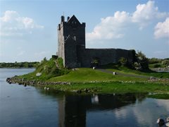 Kinvara - Dunguaire Castle