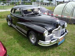 1947 Pontiac Torpedo Silver Streak